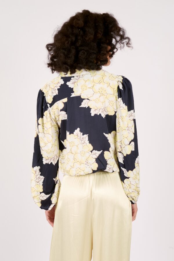 Traffic People Blooming Lovely Tremors Shirt Navy/Cream